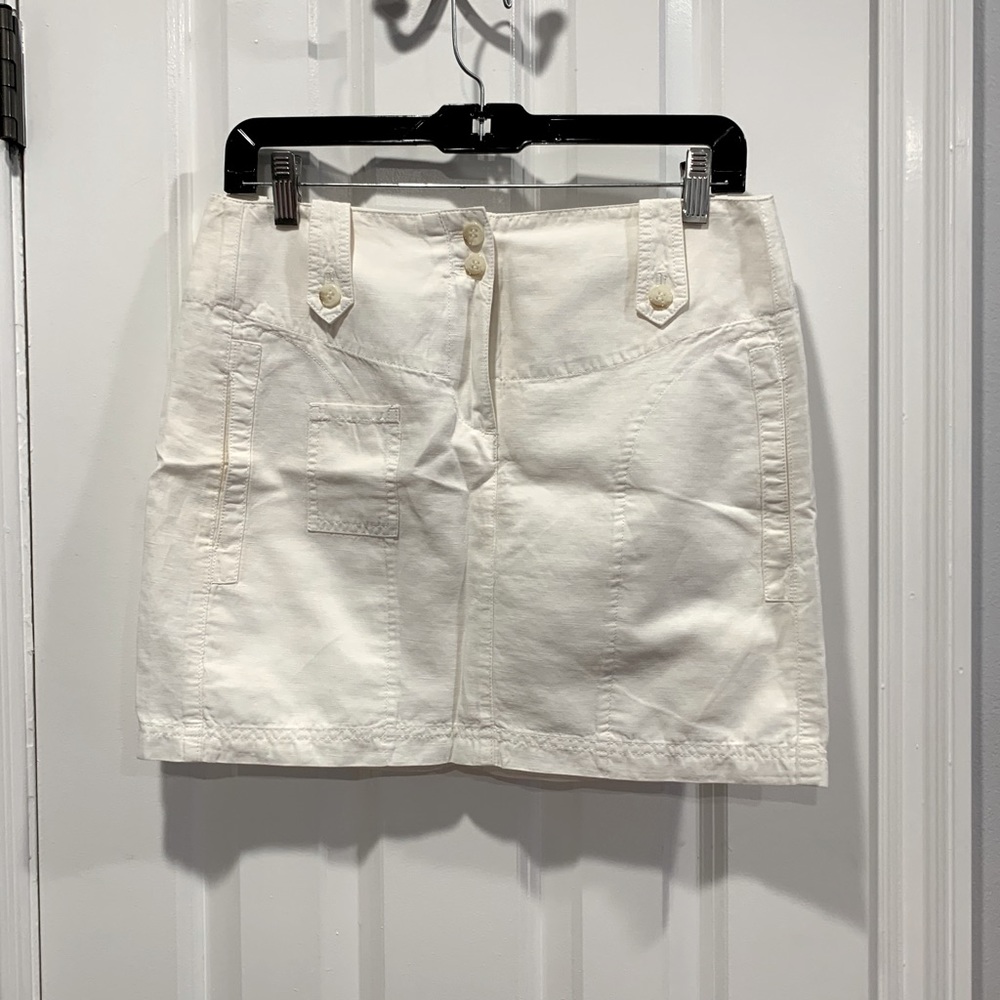 Classic linen look mini skirt